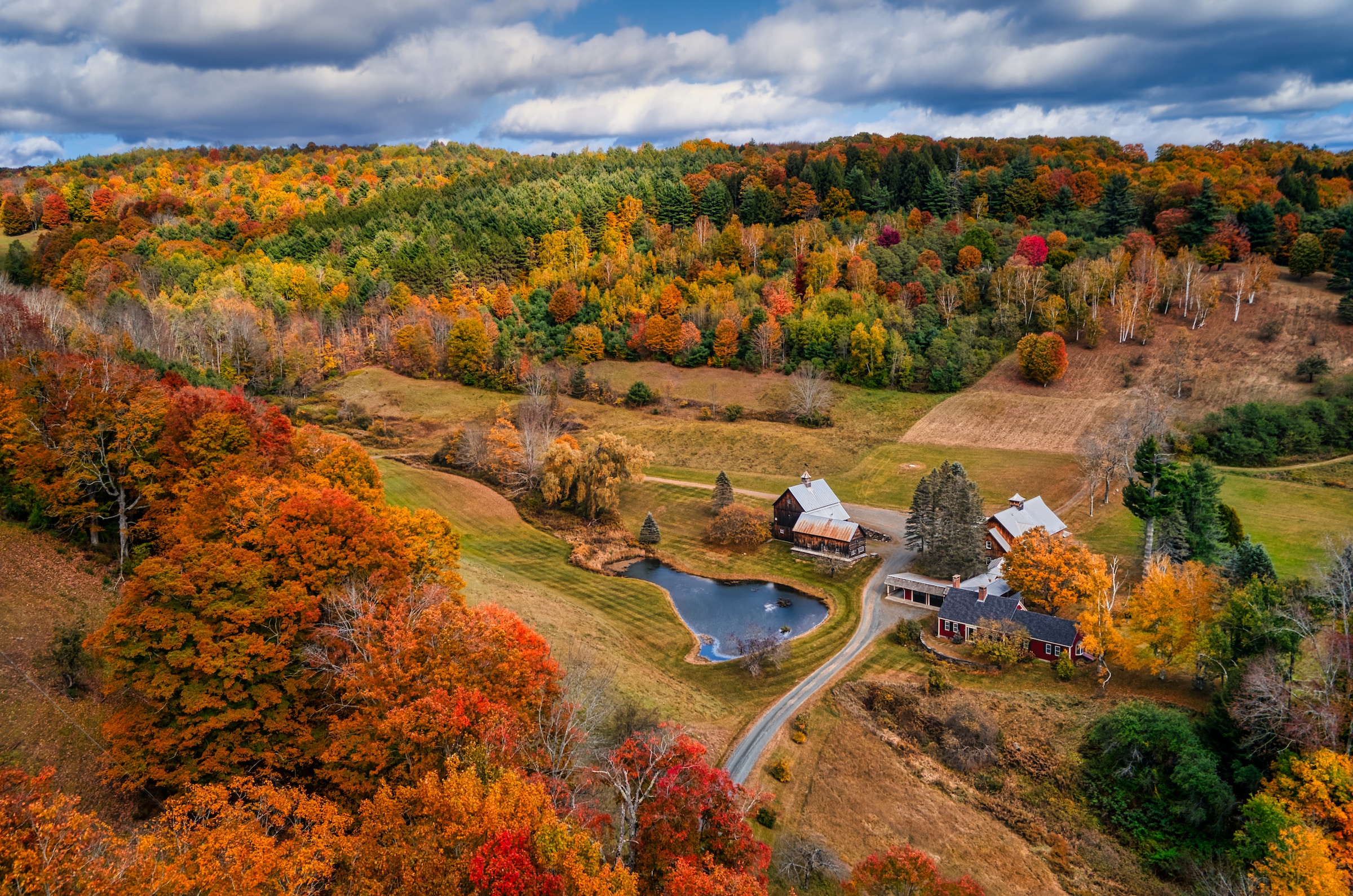 Vermont, Photo by Venti Views on Unsplash