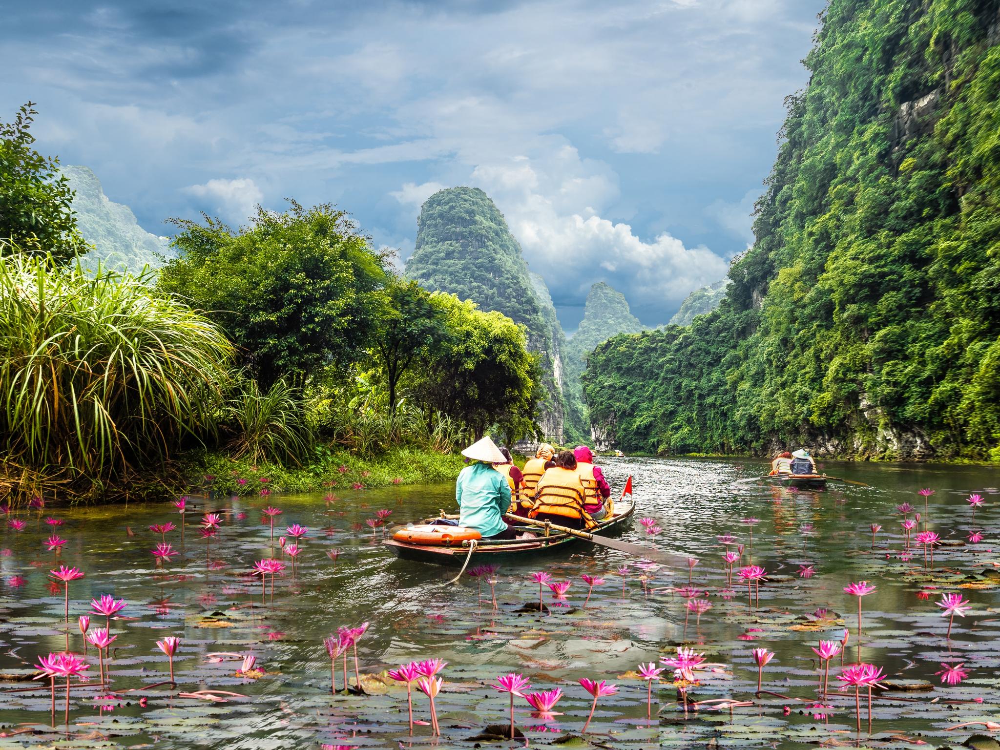 A boat ride from Trang An in the Ninh Binh Province