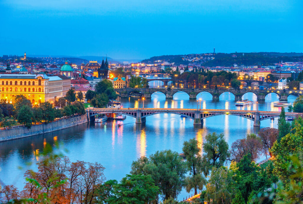 Charles Bridge, Prague, Image by VWalakte on Freepik