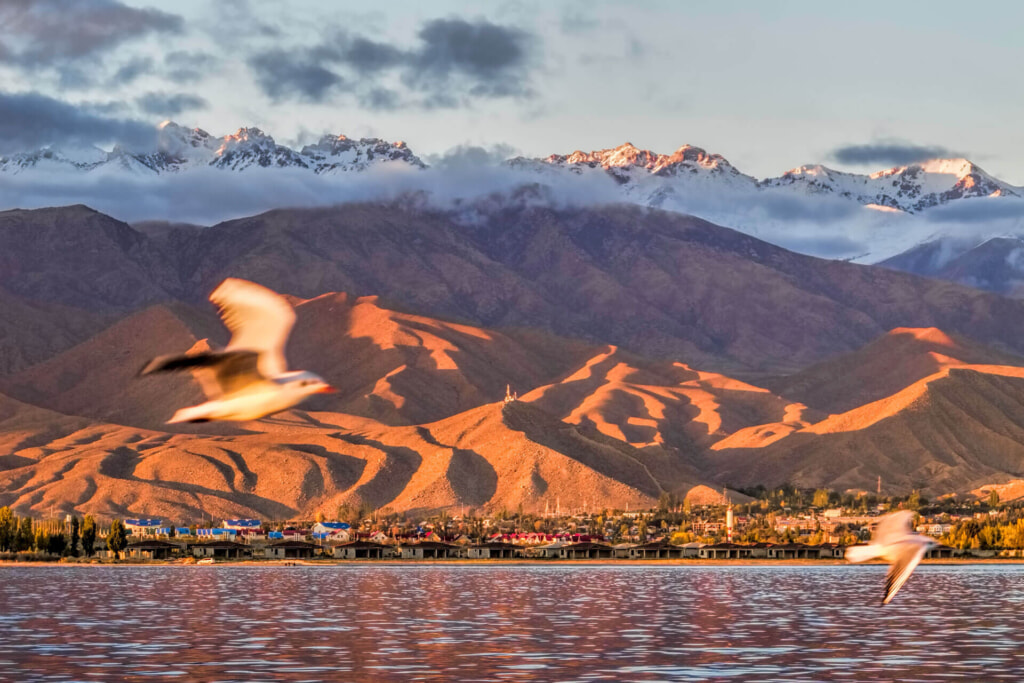 Lake Issyk-Kul, Kyrgyzstan's largest lake in the high mountain range of Tien Shan
