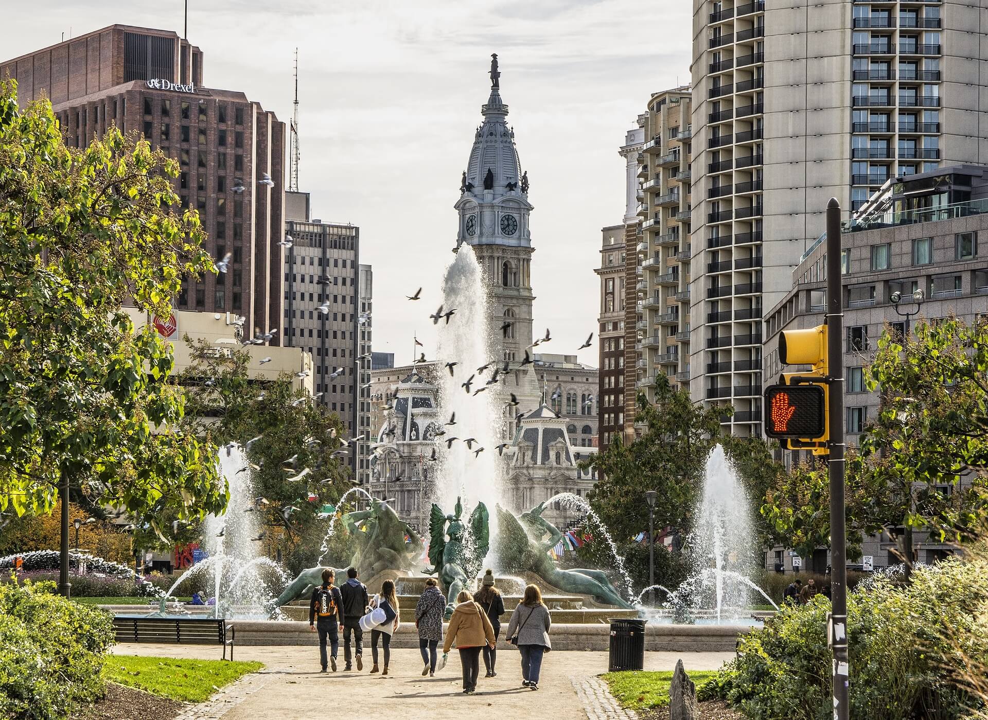 Philadelphia, Image by Bruce Emmerling from Pixabay