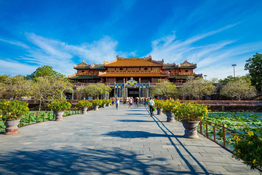 The Complex of Hue Monuments is an outstanding example of an eastern feudal capital.
