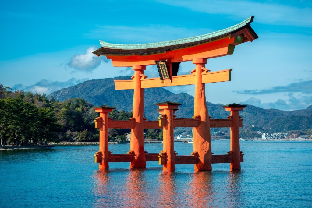 Itsukushima, Image by Jordy Meow from Pixabay