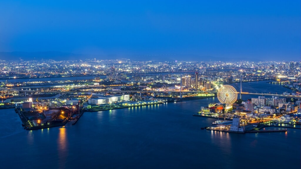 Osaka Port | Image by Chamaiporn Kitina from Pixabay