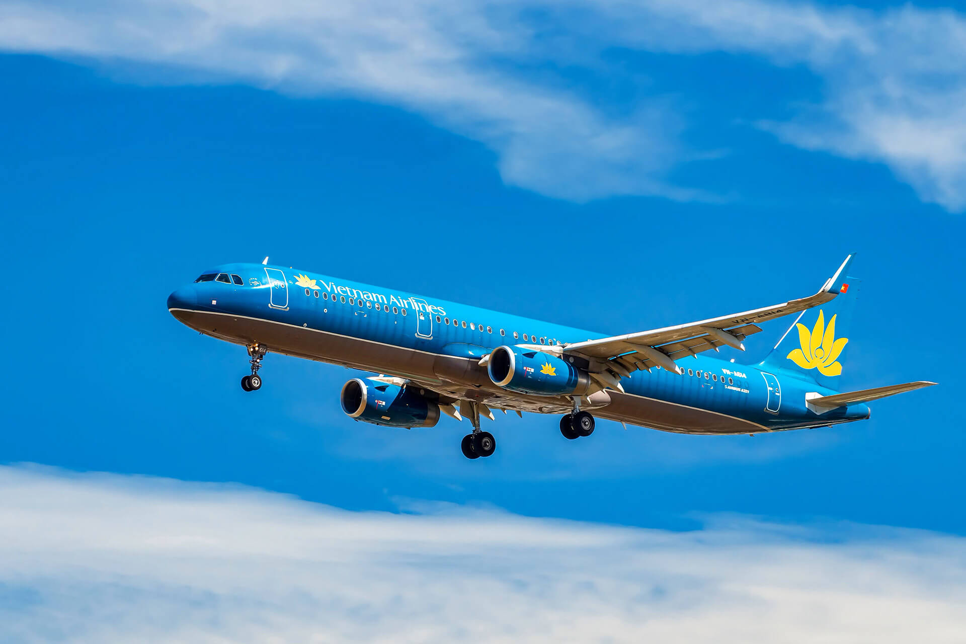 VNA Vietnam Airlines Airbus A321