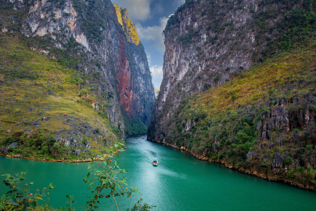 Nho Que River, Ha Giang, Vietnam © iStockphoto 1493082201 by Nga Pham